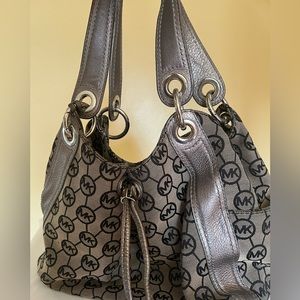 Michael Kors Ludlow Large Bag
